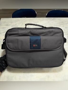 Icon Laptop/Brief Case Bag Gray Canvas like Material 16" X 12" With Strap